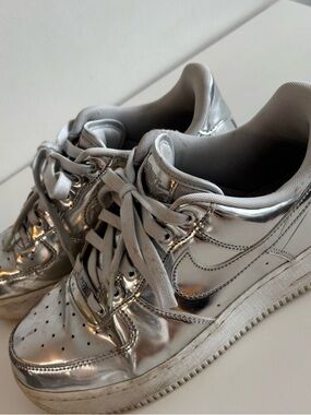 RARE! Nike Air Force 1 SP 'Liquid Metal - Chrome'